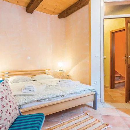 Rustic In With Garden Vakantiehuis *